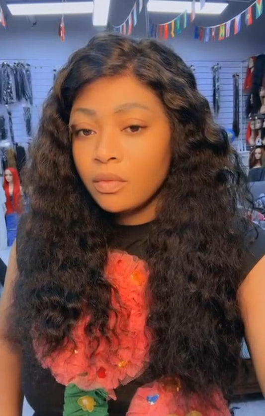 Dollar curl natural